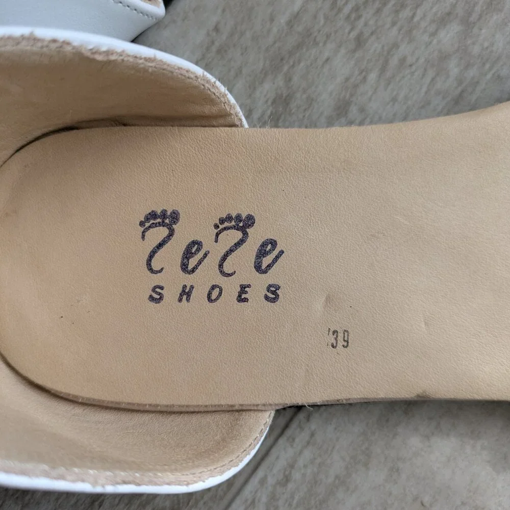Minimalist Mary Janes - Picture 6 of 8